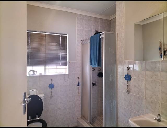 2 BEDROOM TOWNHOUSE FOR SALE IN EDEN GLEN